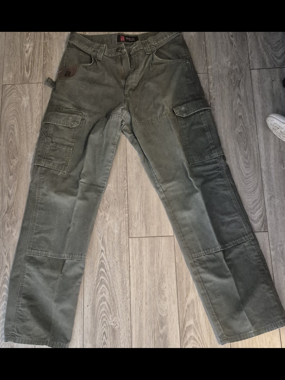 Olive Green Men's Cargo Pants - Durable Utility Style